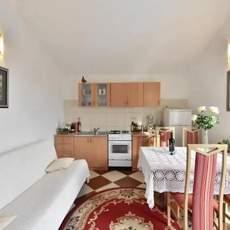 In With Sea View, Balcony, Air Conditioning, Wifi 5063-2 * Duće