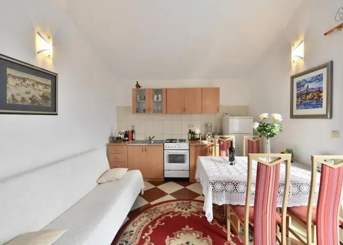 In With Sea View, Balcony, Air Conditioning, Wifi 5063-2 * Duće